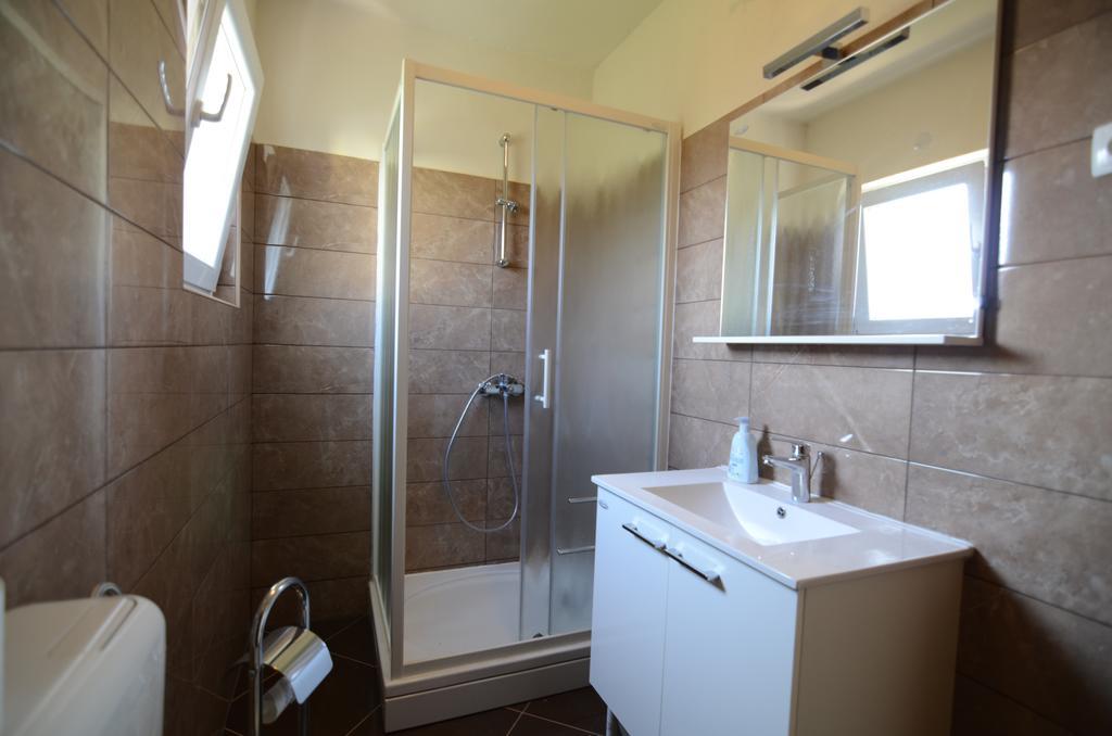 Apartment Emi Sukošan 외부 사진
