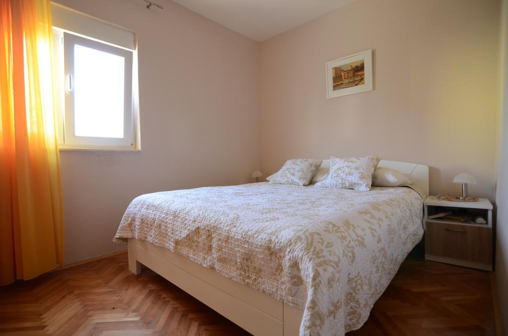 Apartment Emi Sukošan 외부 사진
