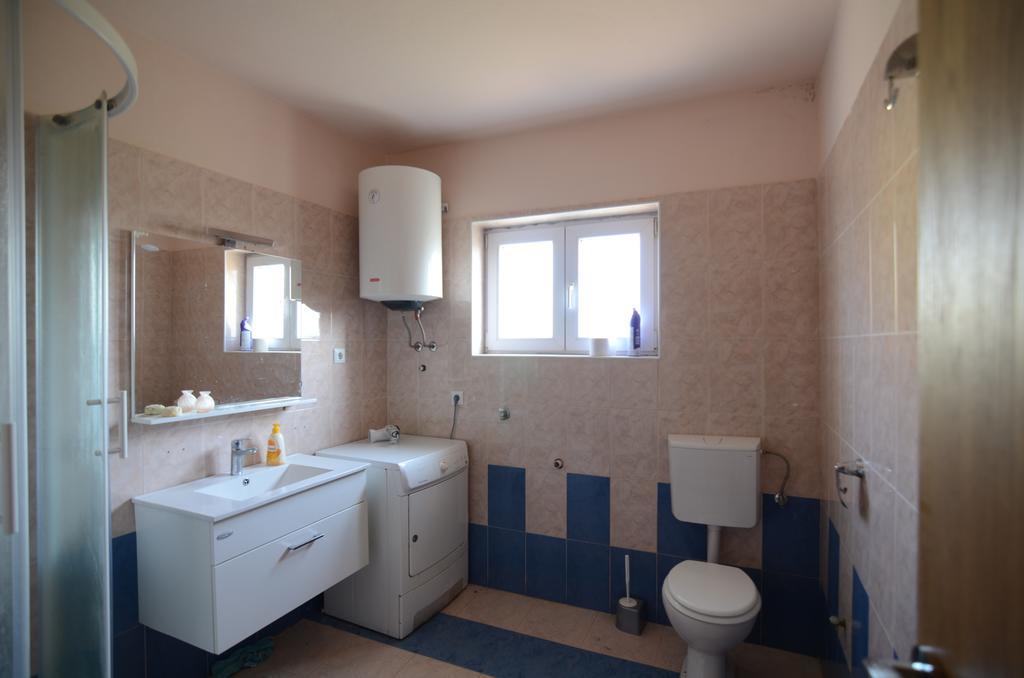 Apartment Emi Sukošan 외부 사진