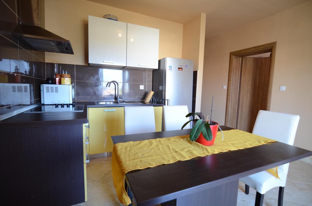 Apartment Emi Sukošan 외부 사진